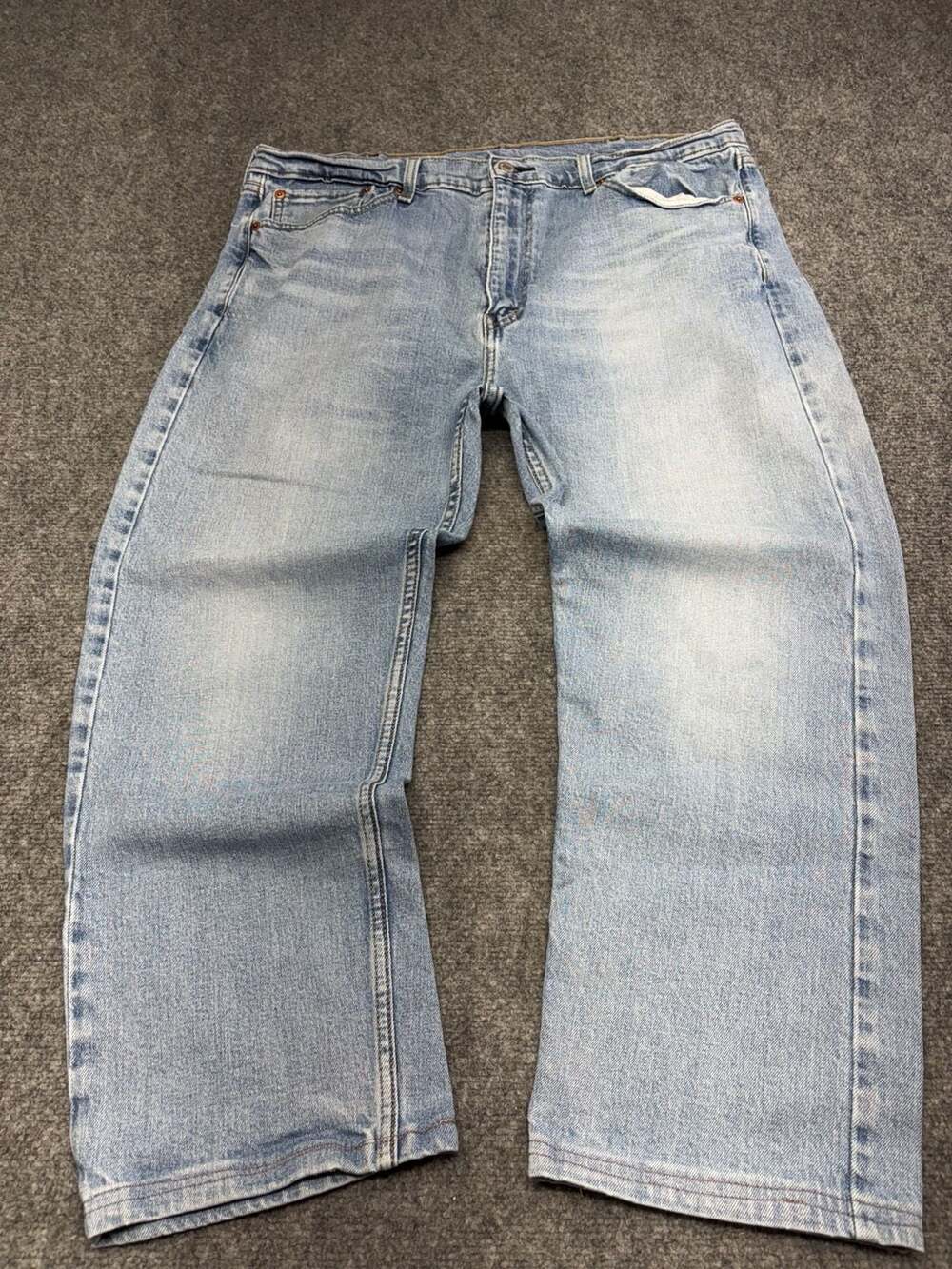 Levi's 505 Men's light Wash Denim Pants Extra Short Flood Size 40 x 24 Worn In!